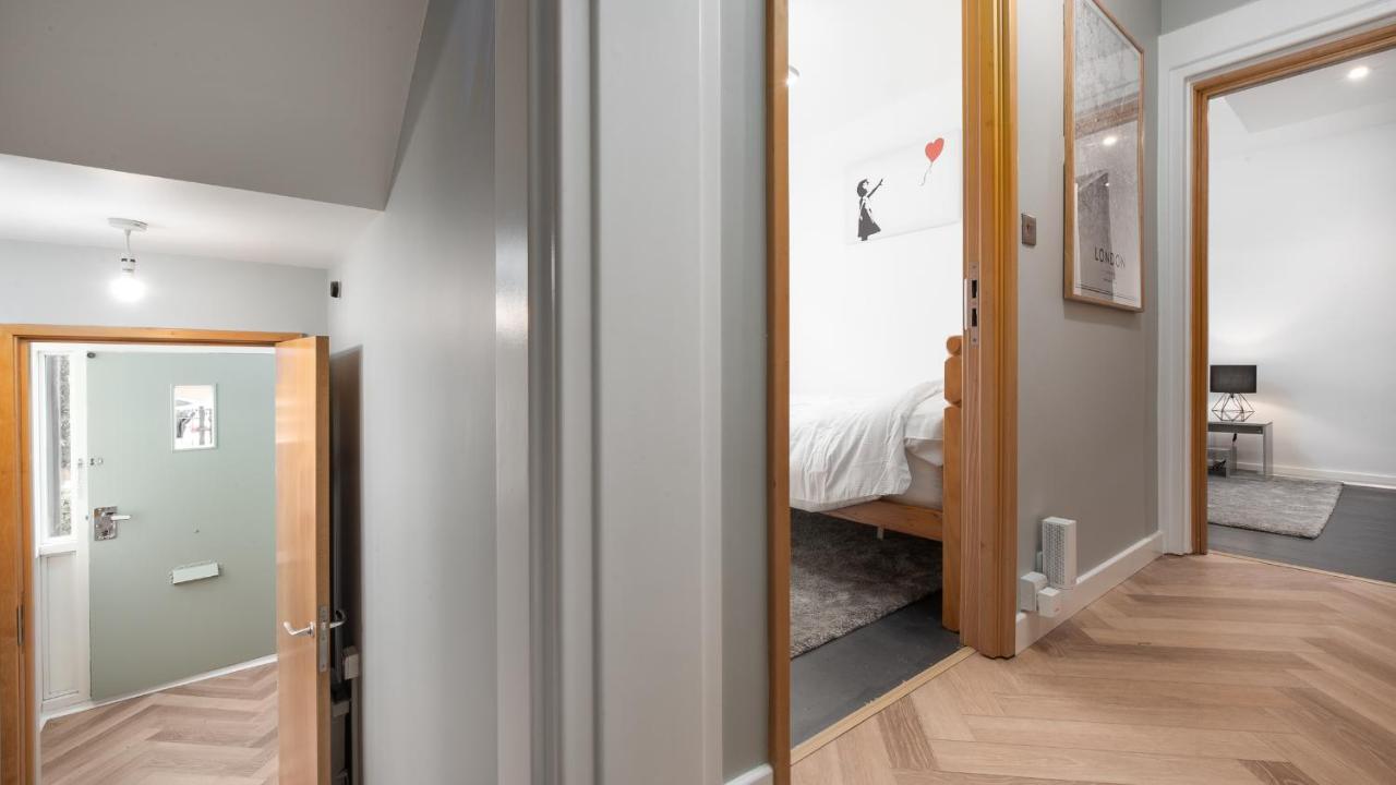 London'S Modern Nuance Apartment - Battersea Exteriér fotografie